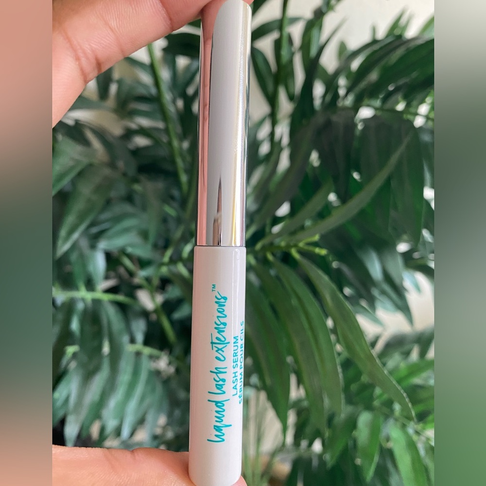 Thrive Causemetics Liquid Lash Extensions Lash Serum